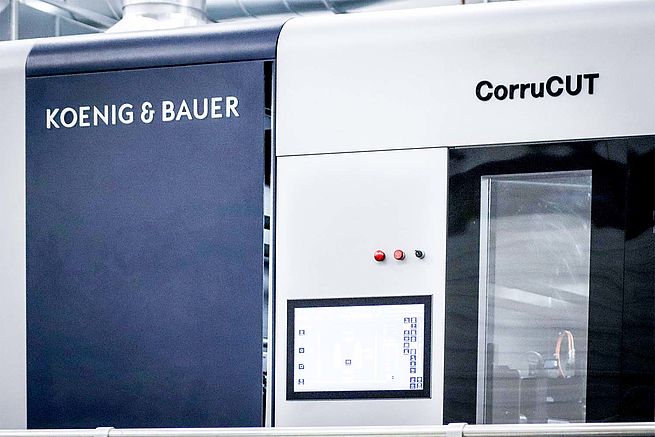 Photo: CorruCUT