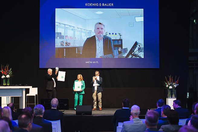 Photo: Green Dot Award